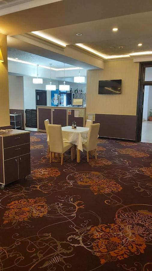 Hotel Story Târgu Jiu Eksteriør bilde